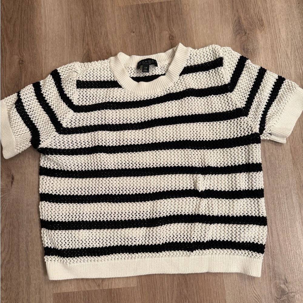 Laundry by Shelli Segal striped top UGC